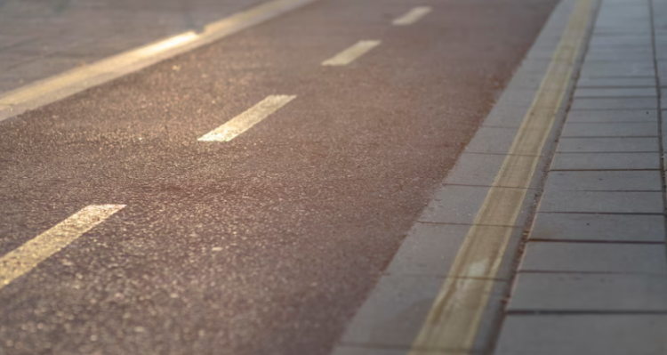 На строительство тротуара и парковки на рязанской улице Кальной выделили более 2 миллионов