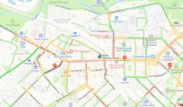 В центре Рязани образовалась пробка