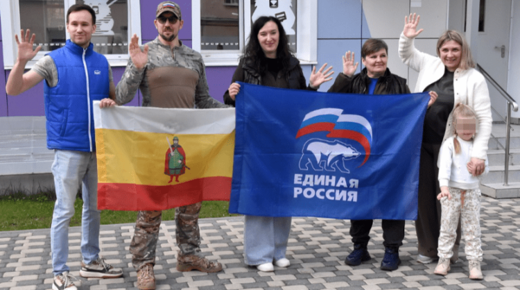 В Курск отправилась 49-я группа волонтеров из Рязани