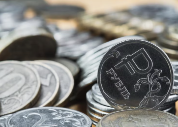 До конца апреля все российские семьи получат детские пособия на банковские счета До конца апреля все российские семьи получат детские пособия на банковские счета