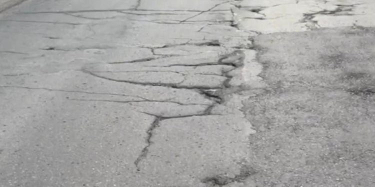 Рязанка сообщила о плохом состоянии дороги, ведущей до Ухолова