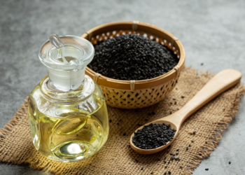 Врач Тен: аллергики следует включить в свой рацион масло черного тмина Врач Тен: аллергики следует включить в свой рацион масло черного тмина