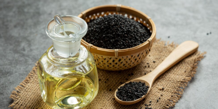 Врач Тен: аллергики следует включить в свой рацион масло черного тмина Врач Тен: аллергики следует включить в свой рацион масло черного тмина