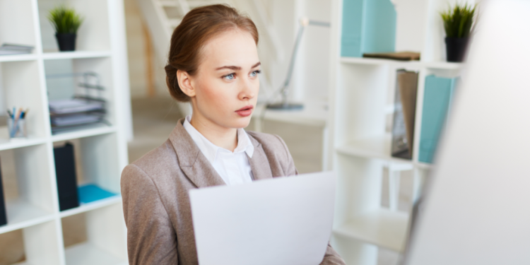 Рязанцы начали активно искать новую работу перед наступлением лета