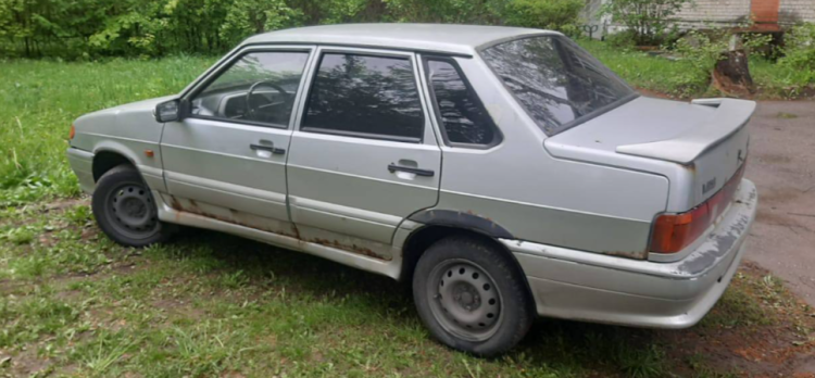 На улице Предзаводской под колеса автомобиля попала 11-летняя девочка