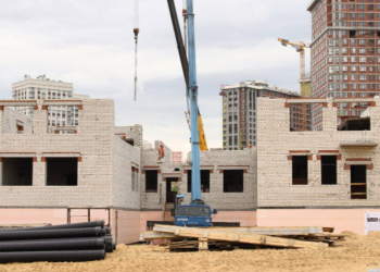 На строительство школы и детского сада в Рязани выделили еще почти 500 миллионов рублей На строительство школы и детского сада в Рязани выделили еще почти 500 миллионов рублей