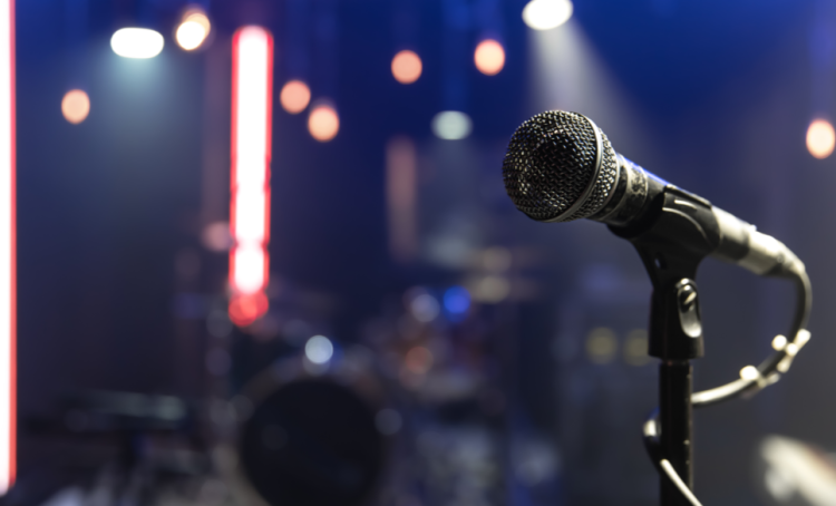 Россию на музыкальном конкурсе "Интервидение" представит певец Shaman