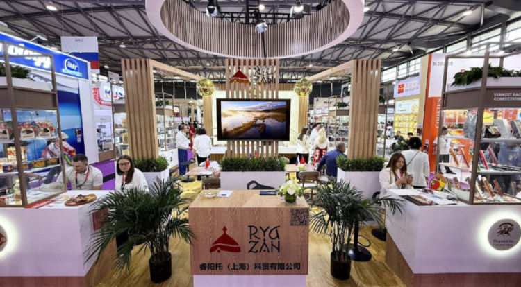 Рязанская область представила в Шанхае стенд со своей продукцией