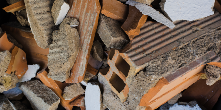 Двухэтажку 1951 года постройки на улице 8 марта в Рязани признали аварийной и подлежащей сносу