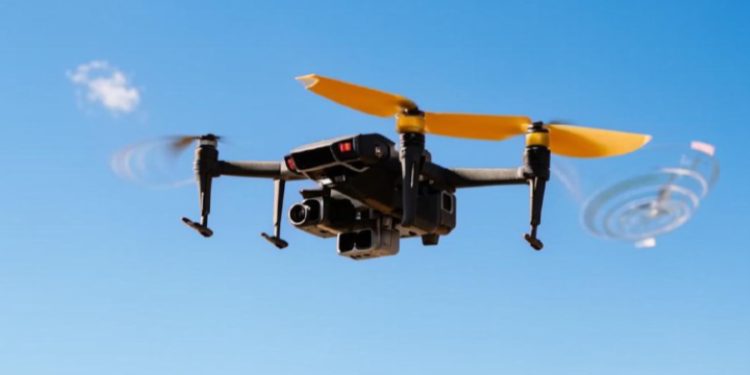 Mash: в районе рязанского нефтезавода сбили 5 вражеских беспилотников