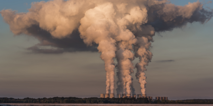 Рязанцы в очередной раз пожаловались на вонь в городе 30 мая