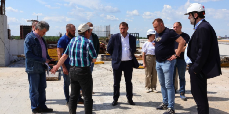 Артемов проконтролировал ход строительства новых школ и детских садов в Рязани