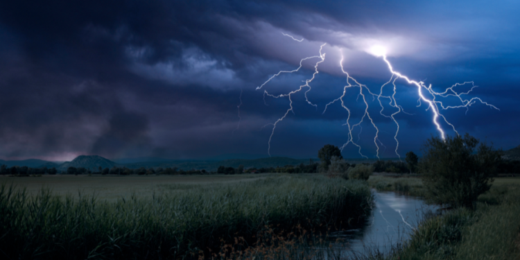 В пятницу в Рязанской области ожидается гроза и до +21 градуса