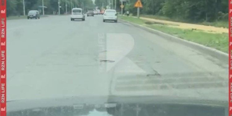 Рязанские водители пожаловались на плохую дорогу около Советско-Польского парка братства по оружию