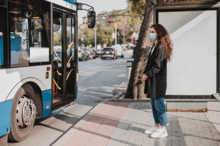 Водителей будут штрафовать за опоздание общественного транспорта на 30 тысяч рублей