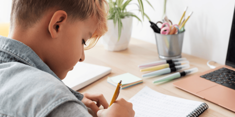 650 рязанских школьников решили пересдать ЕГЭ