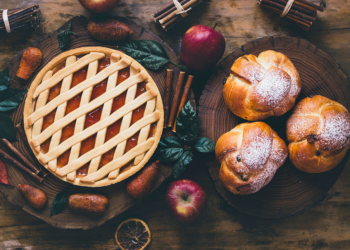 В центре Рязани заработала ярмарка, приуроченная ко Дню любви, семьи и верности В центре Рязани заработала ярмарка, приуроченная ко Дню любви, семьи и верности