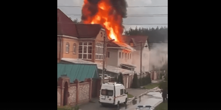 В Рязани из горящего пансионата для пожилых эвакуировали 28 человек