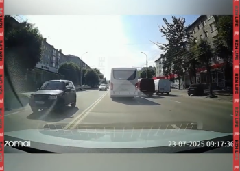 Рязанцы пожаловались на маршрутчика, грубо нарушившего ПДД
