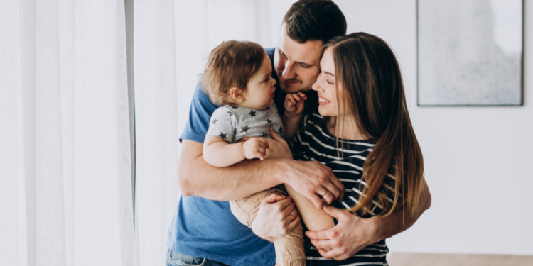 Россиянам с детьми до 18 лет предложили давать дополнительный выходной Россиянам с детьми до 18 лет предложили давать дополнительный выходной