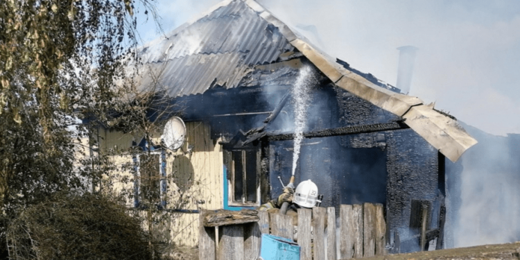 В Пителинском районе сгорел дом многодетной семьи