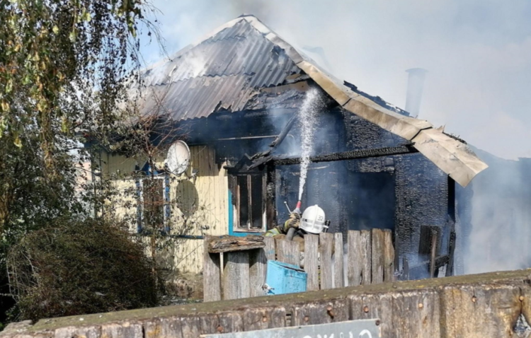 В Пителинском районе сгорел дом многодетной семьи