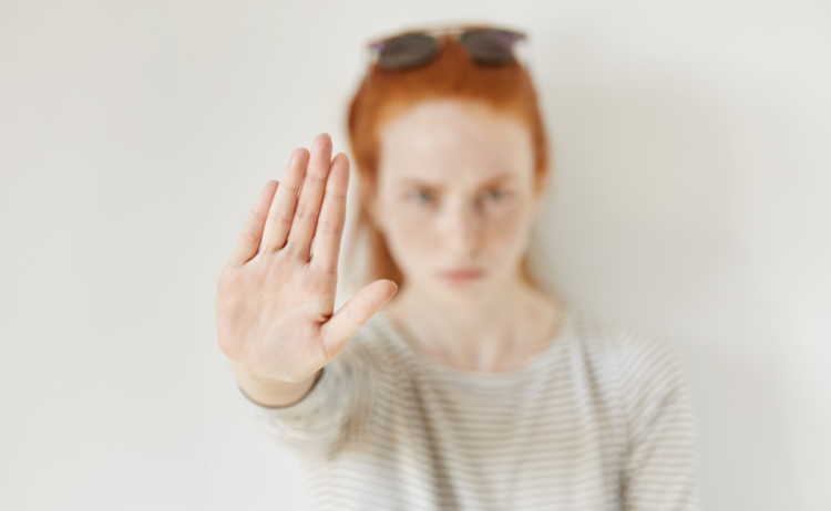 Россиян намерены начать штрафовать за мат