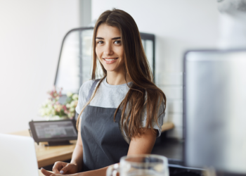 Headhunter: самой востребованной в первой половине 2025 года стала профессия продавца Headhunter: самой востребованной в первой половине 2025 года стала профессия продавца