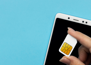 С 1 сентября в России запретят делиться сим-картами с третьими лицами С 1 сентября в России запретят делиться сим-картами с третьими лицами