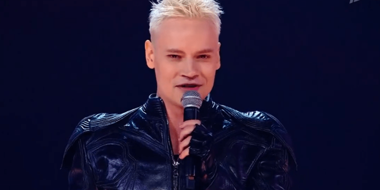 Певец Shaman попросил членов жюри "Интервидения" не оценивать его выступление Певец Shaman попросил членов жюри «Интервидения» не оценивать его выступление