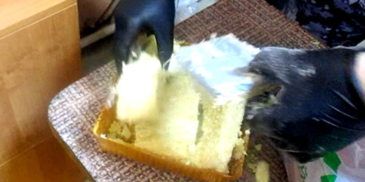 В рязанскую ИК-6 попытались пронести 8 мобильников в торте В рязанскую ИК-6 попытались пронести 8 мобильников в торте