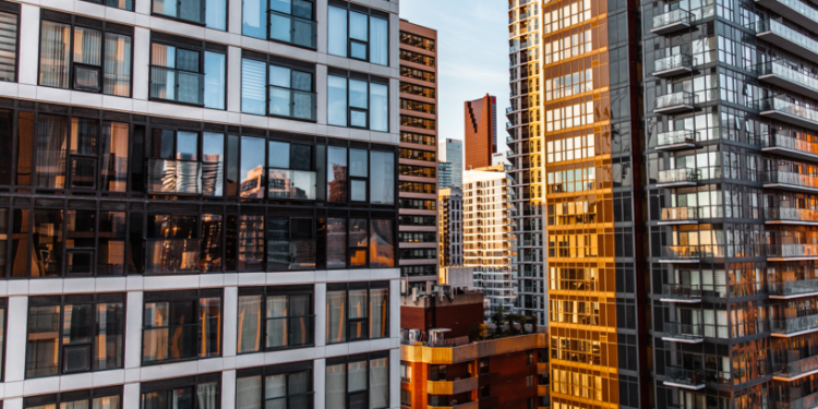 Рязанцам предлагают выбрать лучшие управляющие компании