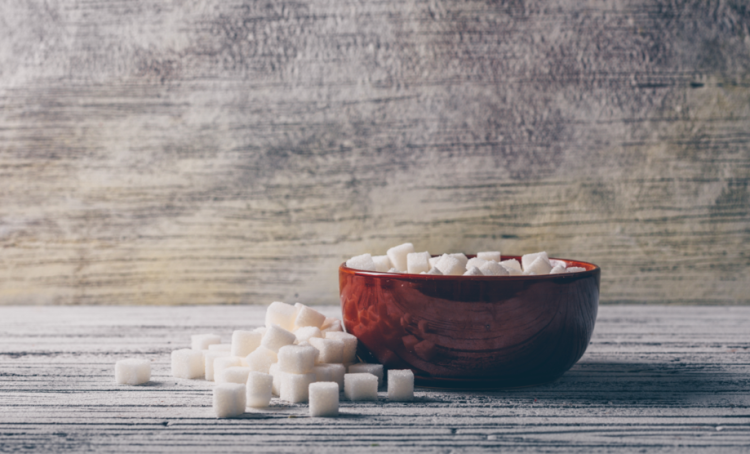 В России к Новому году цены на сахар могут подняться на 20%