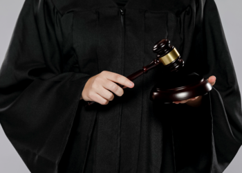 Экс-сенатор от Рязанской области Ирина Петина подала ходатайство об отводе судьи Экс-сенатор от Рязанской области Ирина Петина подала ходатайство об отводе судьи