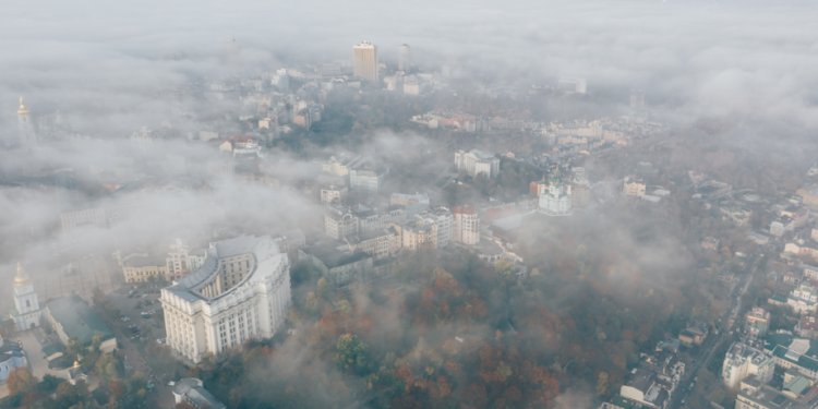 Жители рязанской Дашково-Песочни пожаловались на невыносимую вонь в воздухе