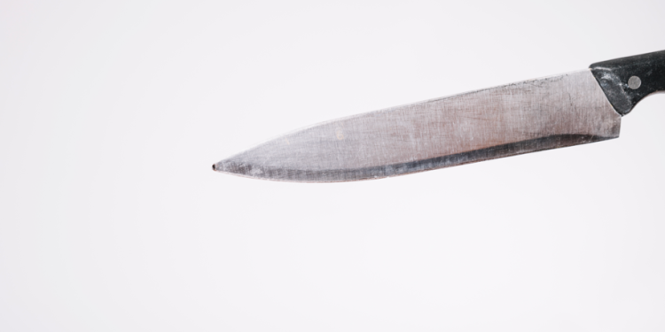 В рязанском Рыбном нетрезвый муж угрожал супруге расправой