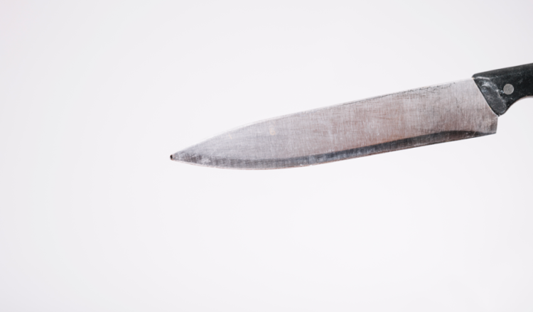 В рязанском Рыбном нетрезвый муж угрожал супруге расправой