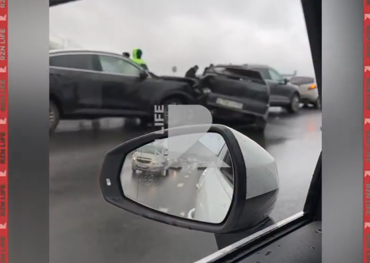 На Северной окружной дороге в Рязани произошло массовое ДТП