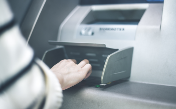 Центробанк снизил ключевую ставку до 16,5% годовых