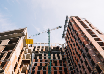 Рязанцы остались недовольны долгостроем на улице Ленинского Комсомола