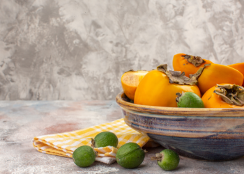 Врач Пехотина: людям с сахарным диабетом следует ограничить употребление хурмы