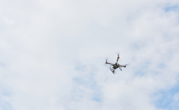 Из-за падения обломков БПЛА в Рязани на Московском шоссе ограничили движение