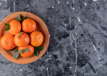 Врач Пехотина: употребление мандаринов опасно для людей с гастритом и язвой желудка Врач Пехотина: употребление мандаринов опасно для людей с гастритом и язвой желудка