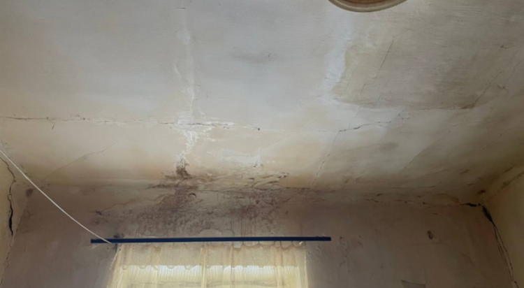 Жители рязанского Ряжска пожаловались на ужасные условия в многоквартирном доме