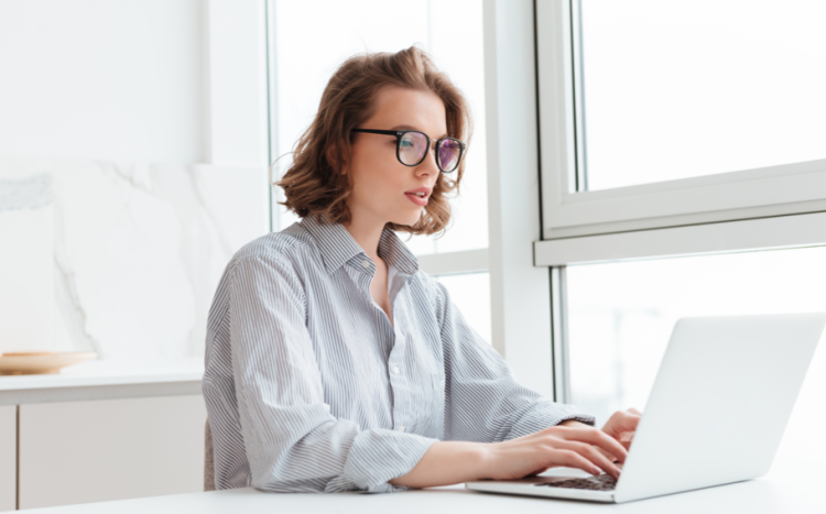 Россиян ожидает 7 сокращенных рабочих недель в 2026 году