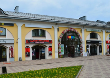 Рязанских предпринимателей выселят из помещений Торговых рядов до 25 декабря Рязанских предпринимателей выселят из помещений Торговых рядов до 25 декабря