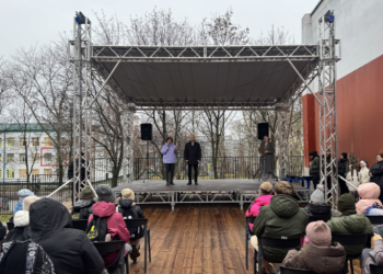 Для рязанцев открыли досуговую площадку около Дворца молодежи