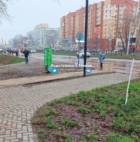 Рязанцы пожаловались на огромные лужи и грязь около Черезовских прудов