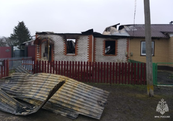 В Шацком районе горел жилой дом