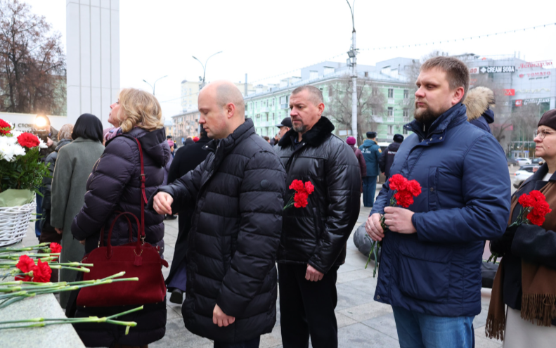 На рязанской площади Победы почтили память погибших в битве под Москвой